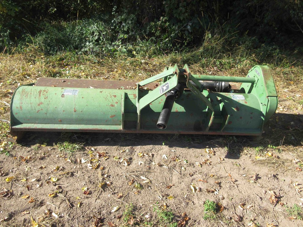 John Deere 930 3pt tiller