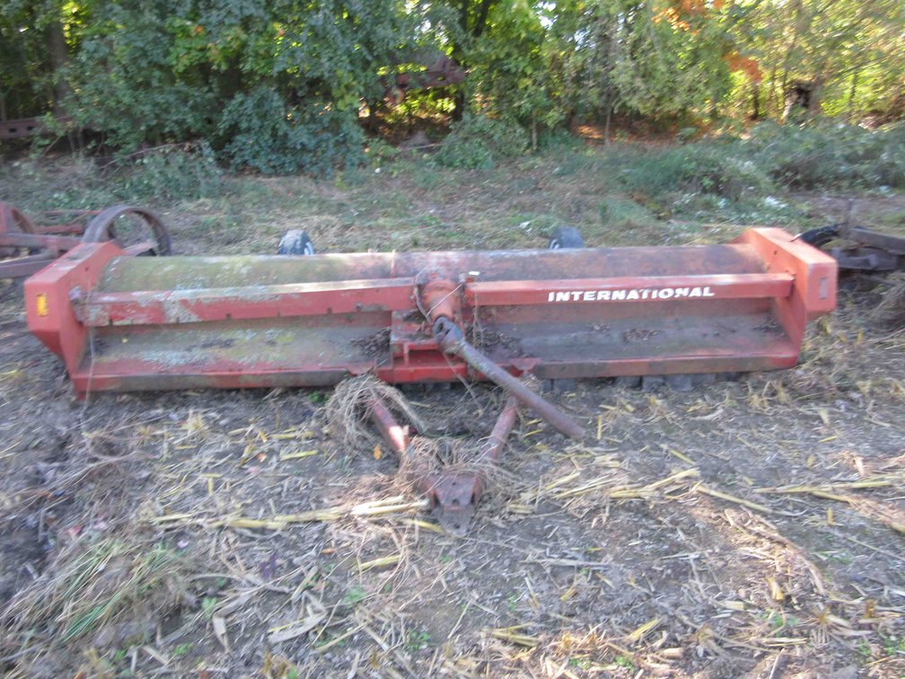 International 50 stalk chopper