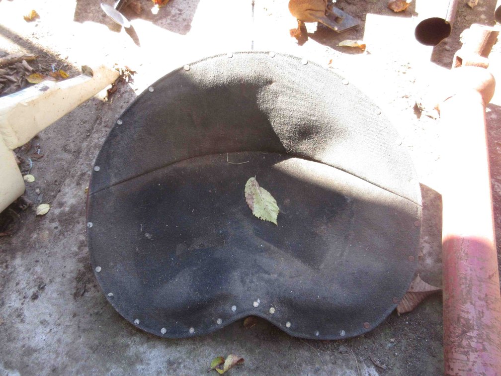Tractor seat