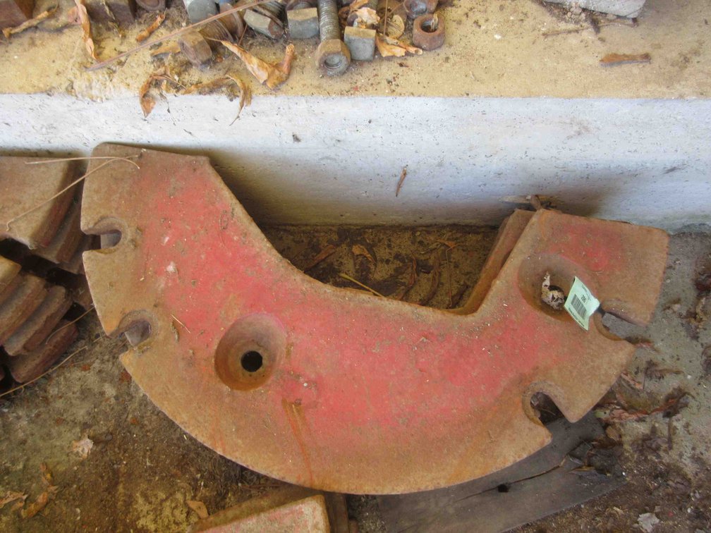 (4) Half wheel tractor weights