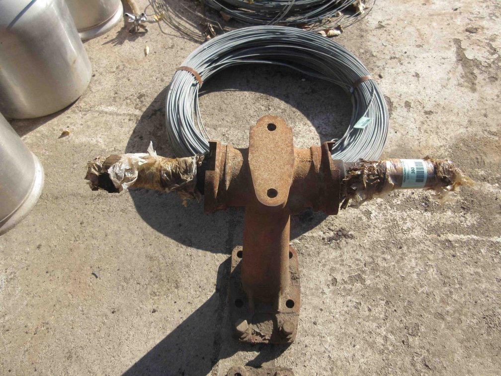 Tractor narrow front