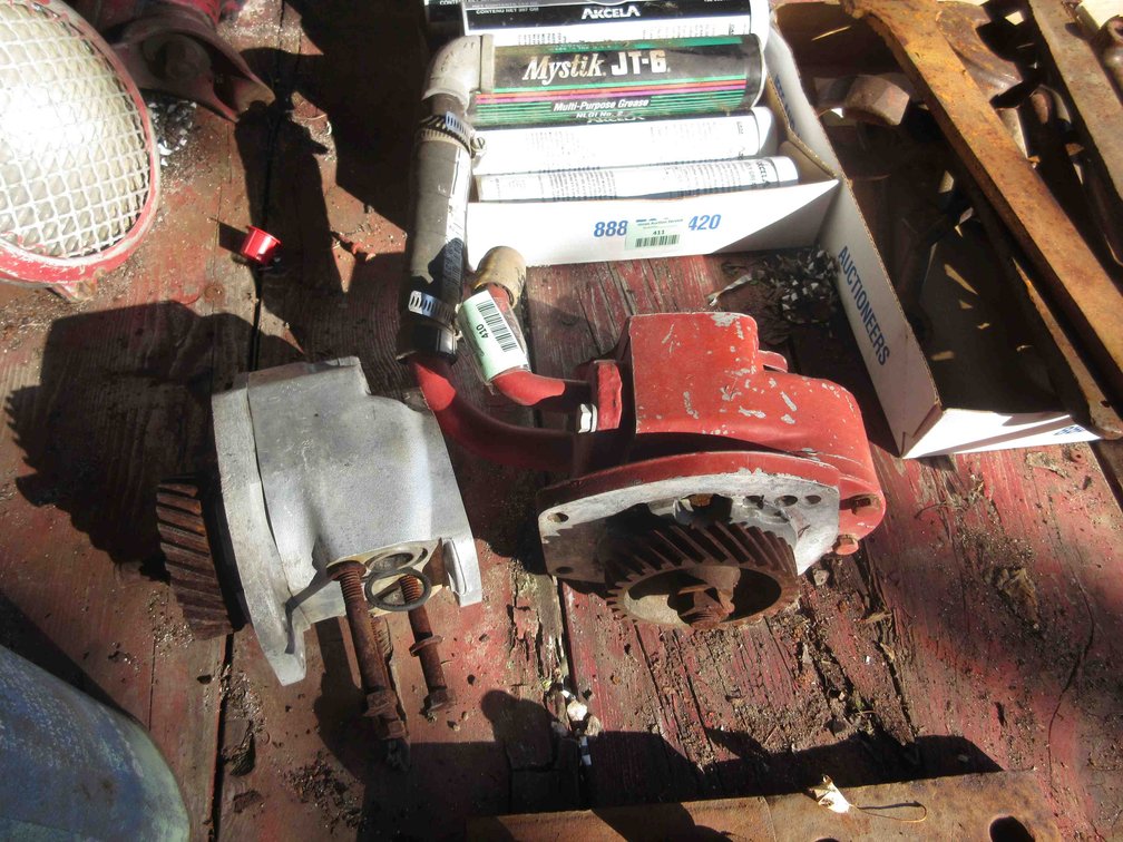 (2) Hydraulic gear pumps