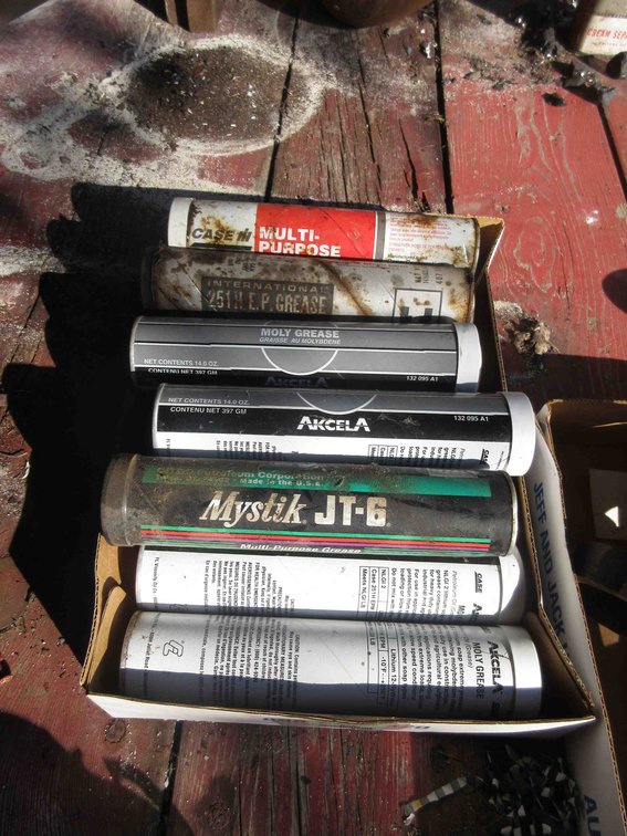 Flat of grease tubes