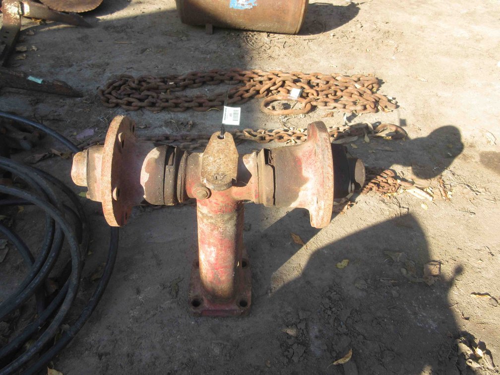 Tractor narrow front
