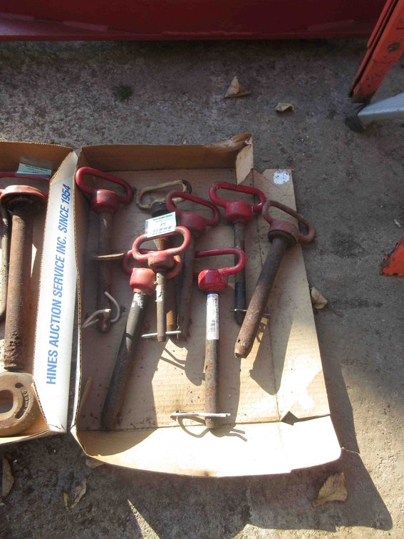 Group of hitch pins