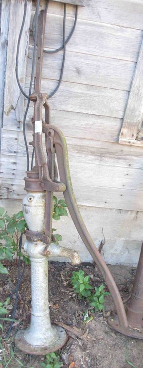 Lindsay Bros cast iron pump