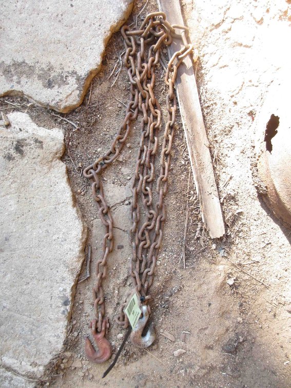1/4" Steel chain with hooks