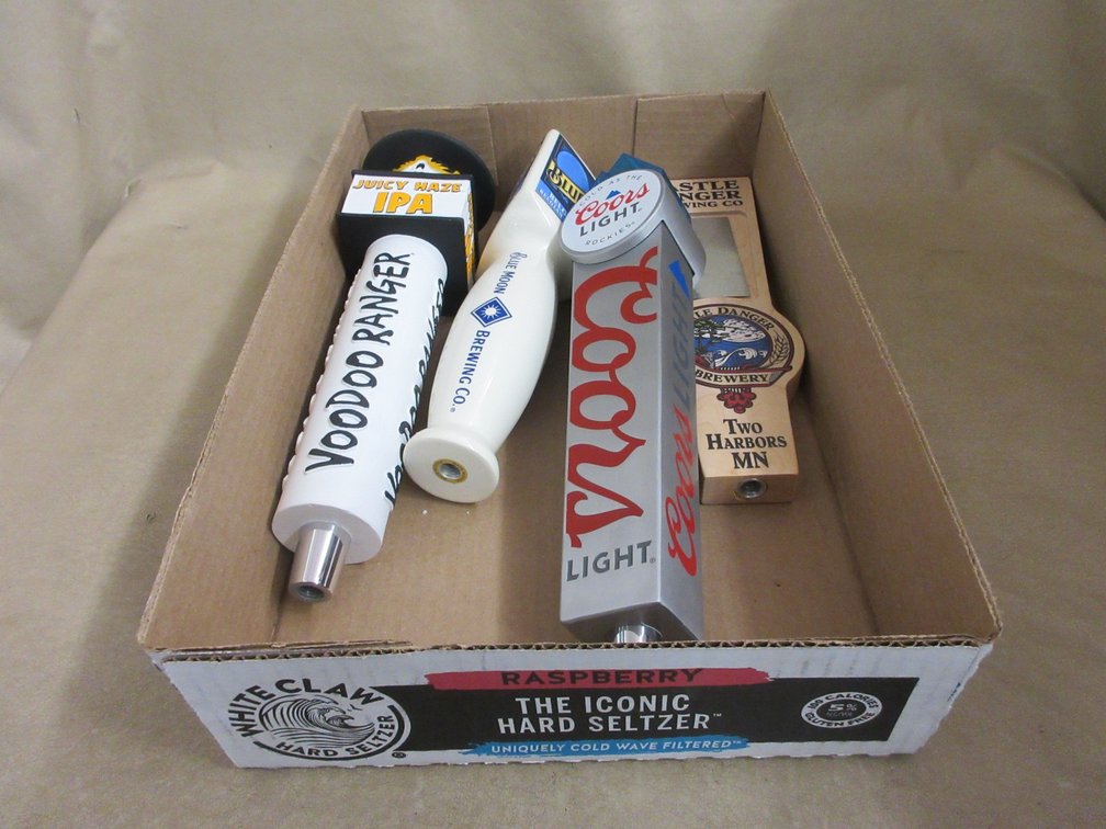 (4) Beer tappers