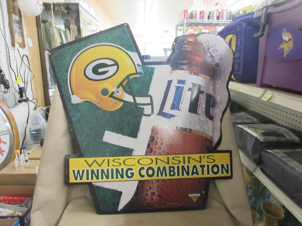Green Bay Packer Miller Lite metal sign