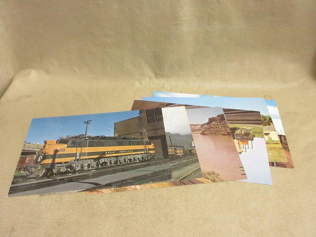 (7) Picture postcards of trains