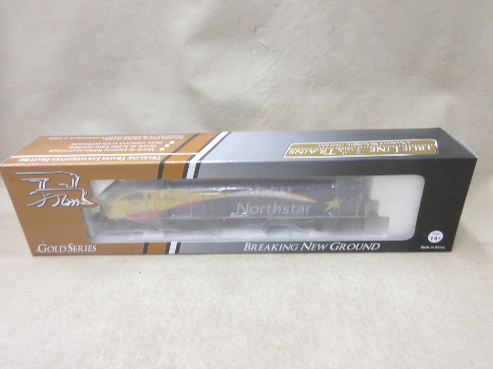 True Lines Trains TLT 500253 HO scale train engine