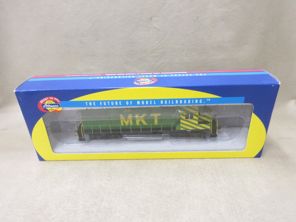 Athearn HO scale locomotive