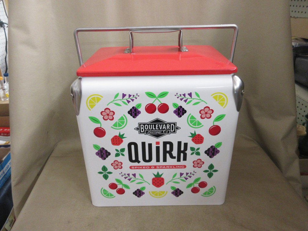 Quirk Beverage cooler14.5"H x 12.5"W x 10"D