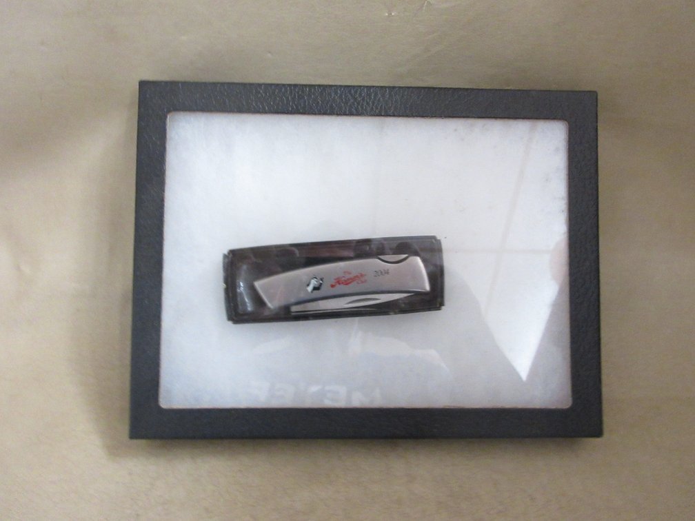The Hamm's Club 2004 pocket knife