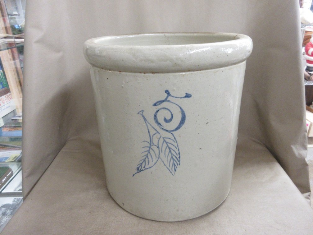5-Gallon Birch Leaf crock