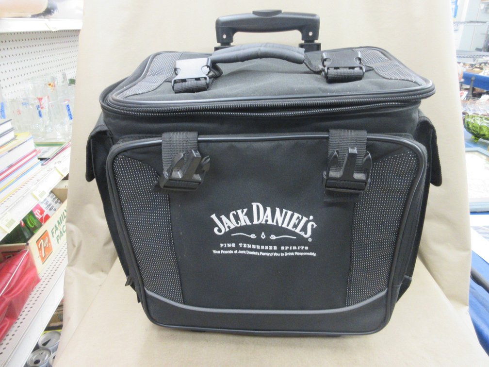 Jack Daniels rolling bottle cooler