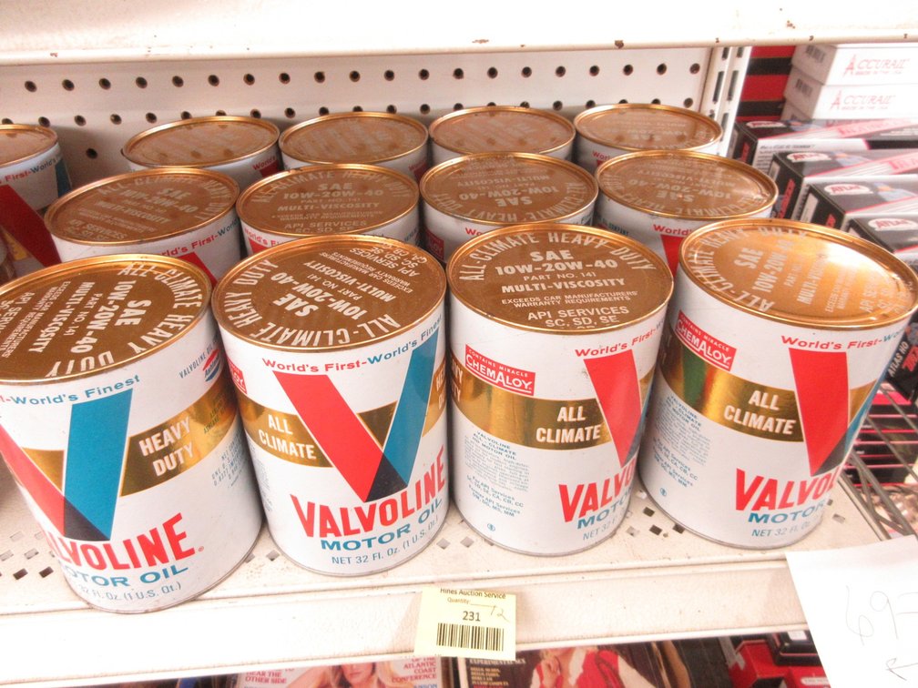 (12) Quarts Valvoline Motor oil