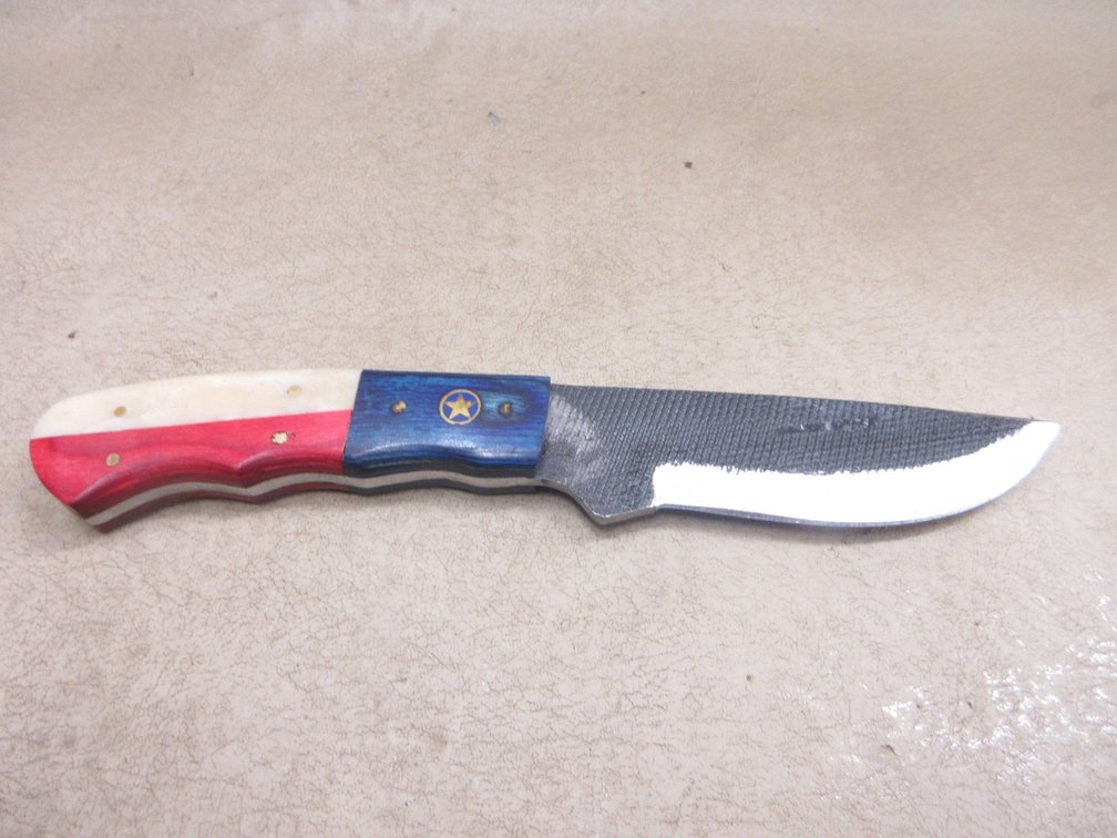 Custom hunting knife