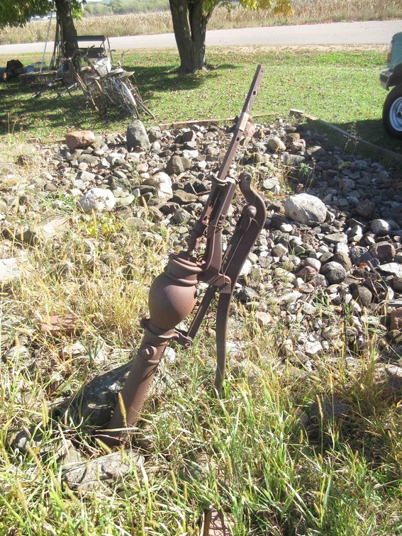 Oshkosh antique pump