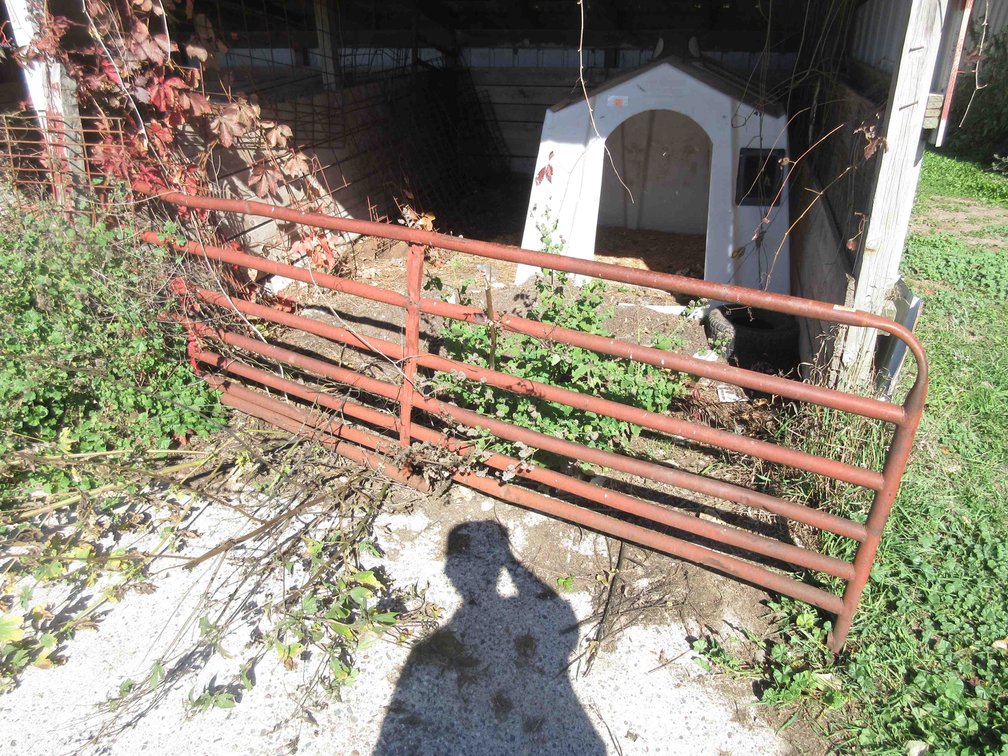 7-Rail stock gate