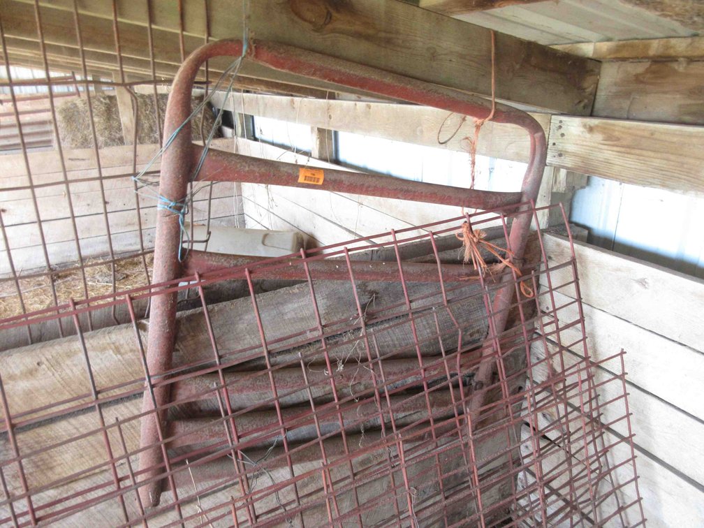 6-Rail stock gate