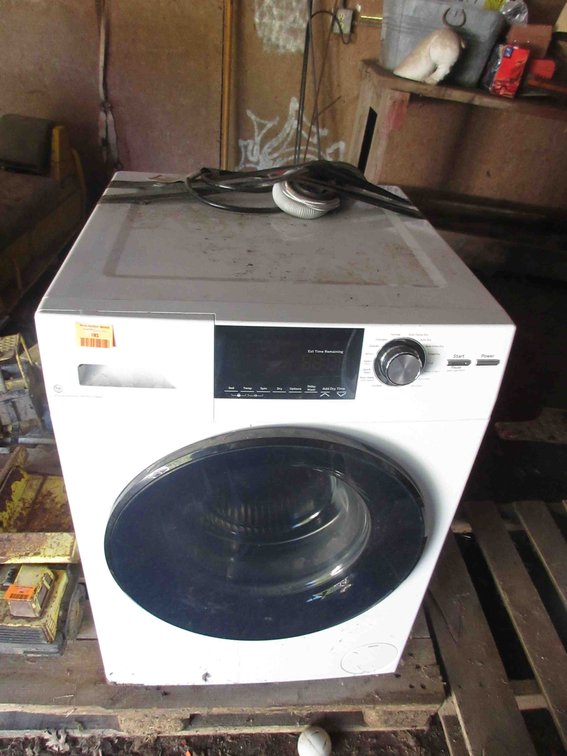 GE Steam washer/dryer combo