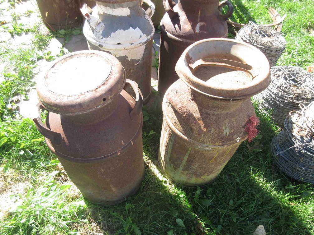 (2) Milk cans with lids