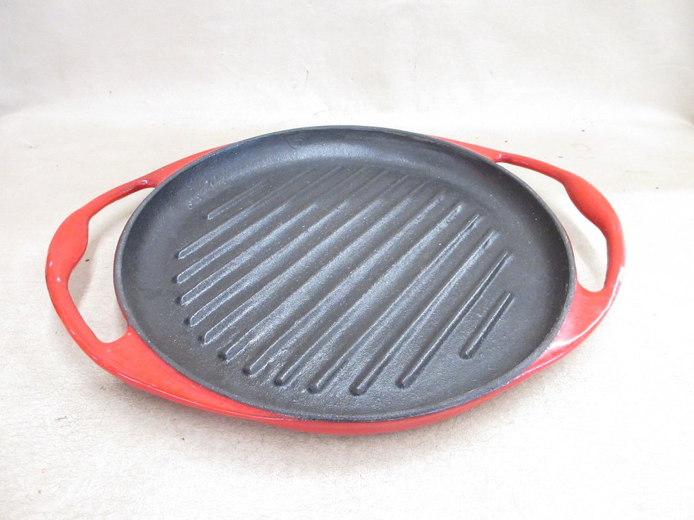 Cuisinea Company cast iron pan