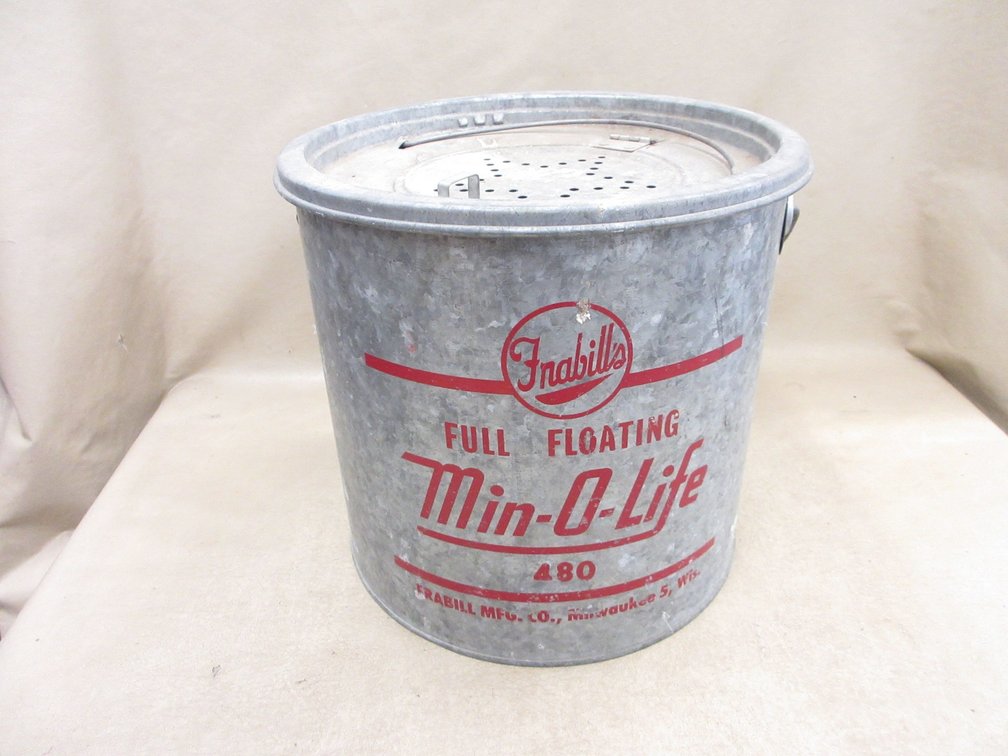 Frabill's Min-O-Life #480 minnow bucket