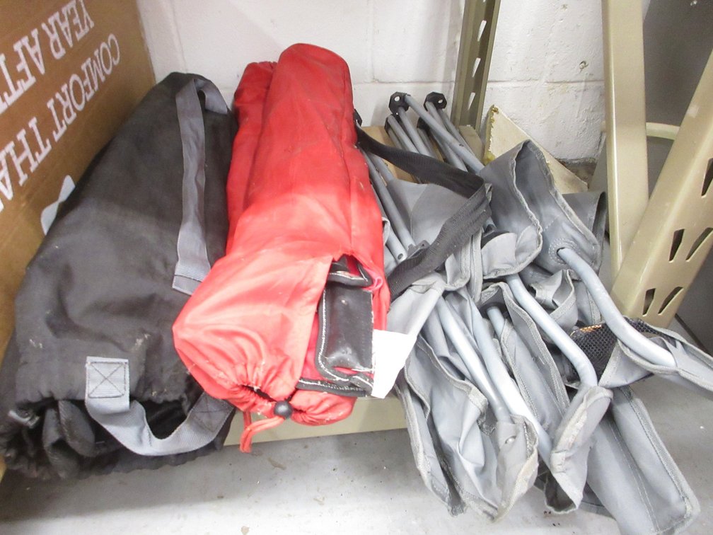 (5) Folding camping chairs