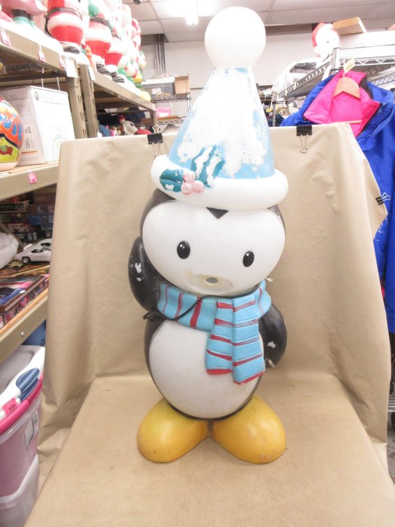 Blow Mold lighted penguin