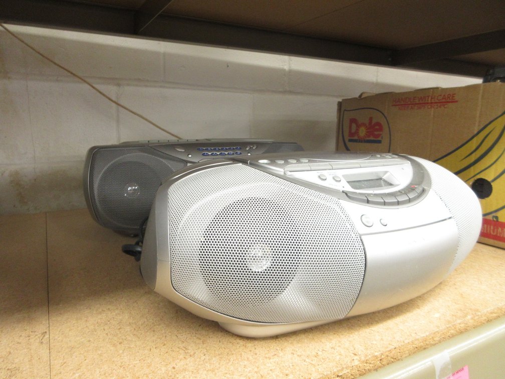 (2) Sony radios