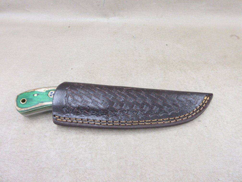 Custom-made hunting knife