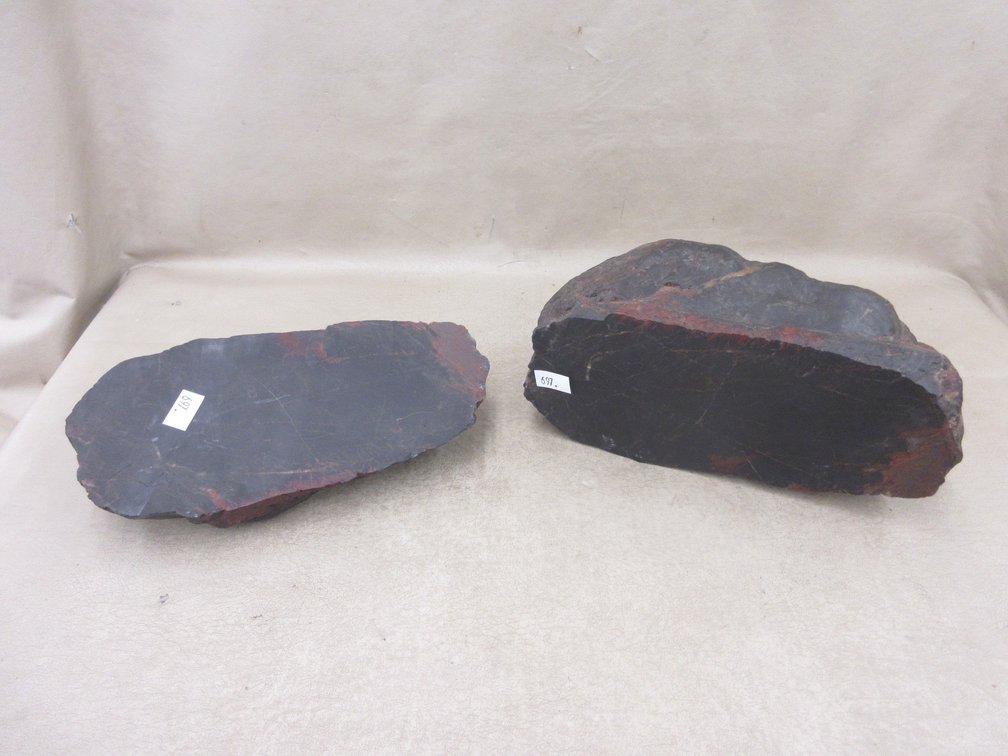 Sliced Mahogany Obsidian stone