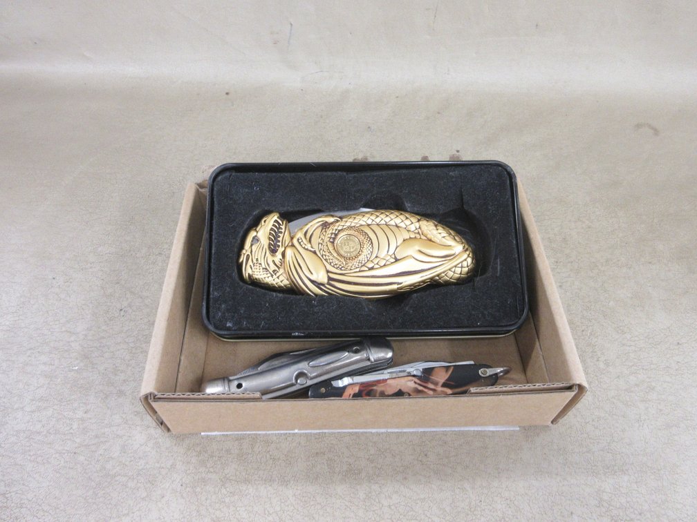 (4) Pocket knives