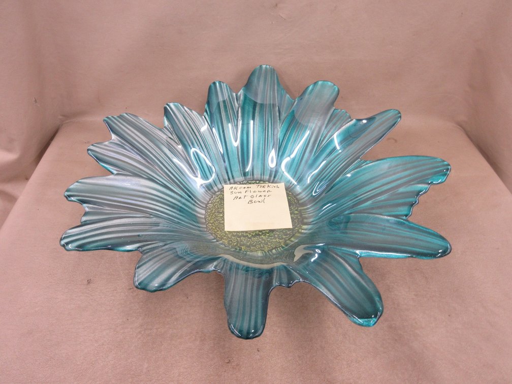 Akcam Turkish sun flower art glass bowl