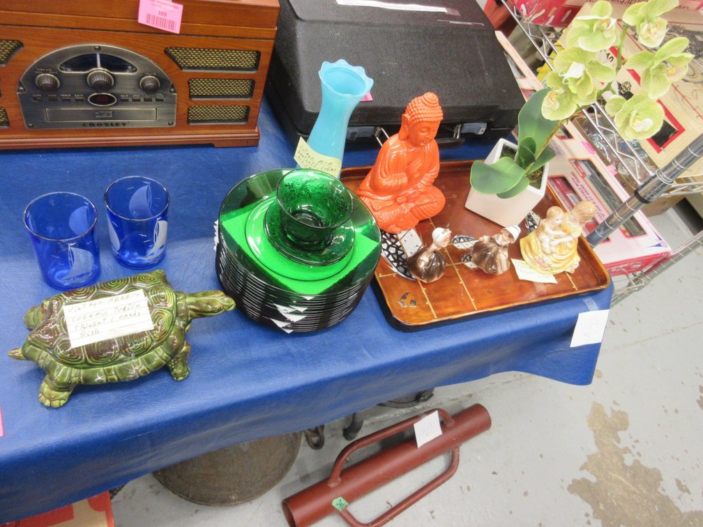 Household collectibles