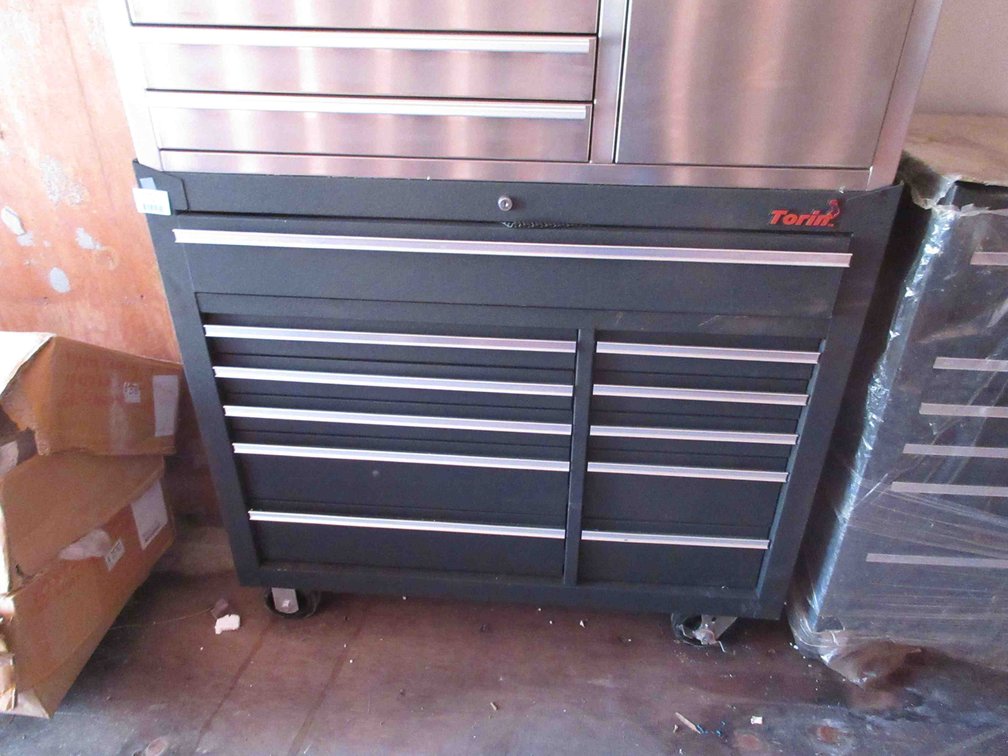 Torin 11-drawer rolling tool chest base with key