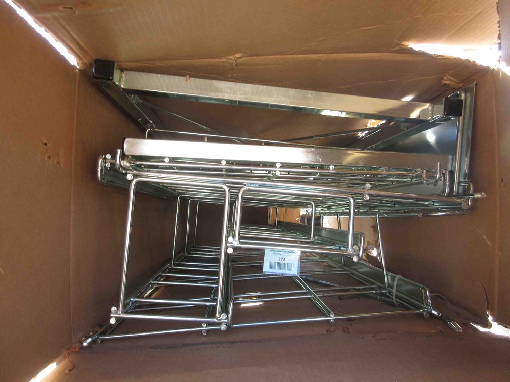 Wire shelf unit