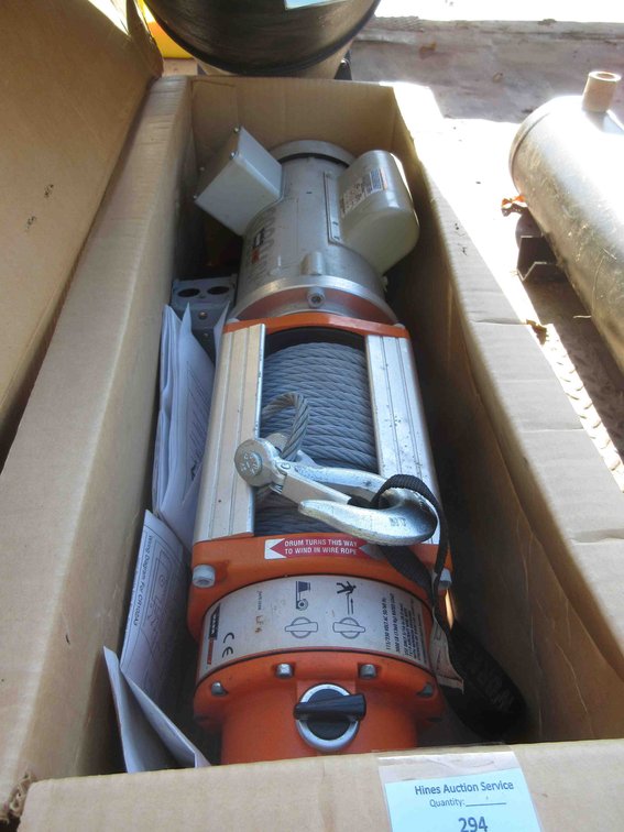 Warn 3000ACI electric winch