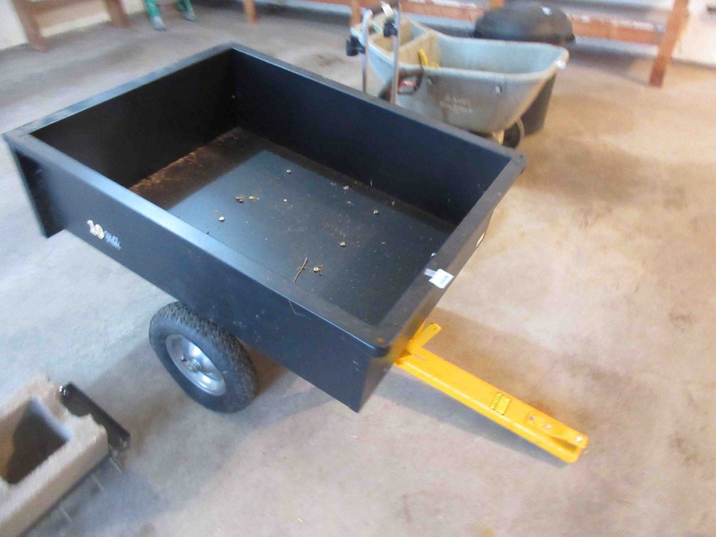 Yard Works garden dump trailer