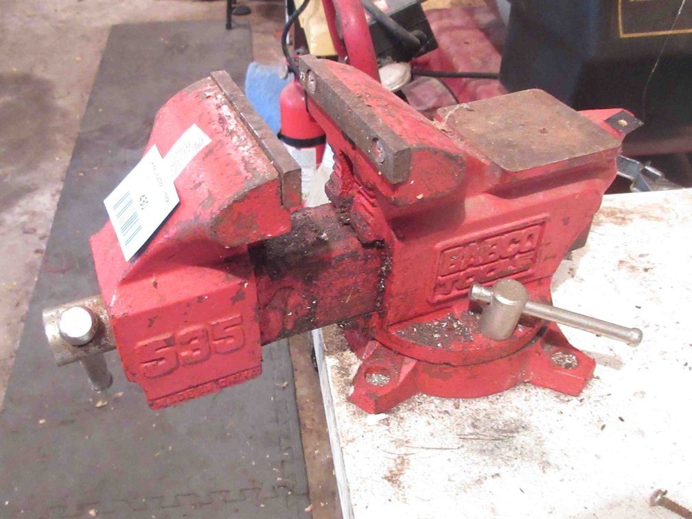 Babco Tolls bench vise