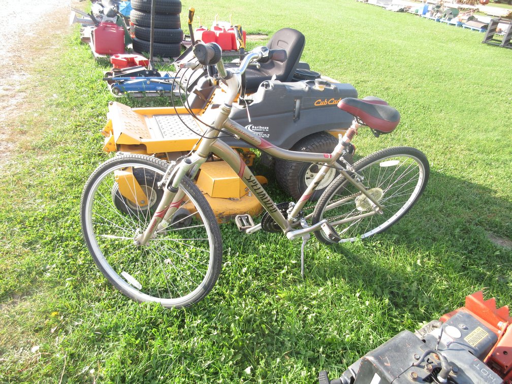 Crossroad Sport Specializes adult 21 speed bike