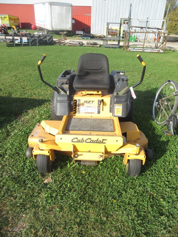 Cub Cadet zero turn Advantage RZT Series with 54' W deck