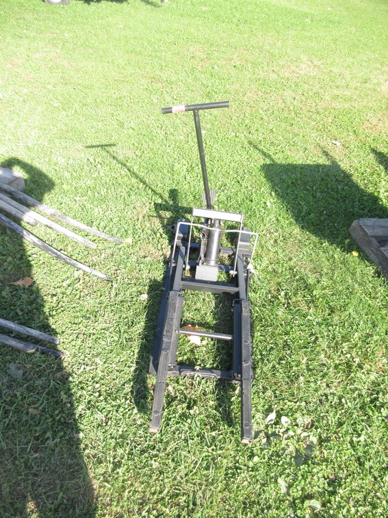 Larin motorcycle lift