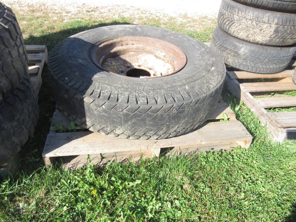 Good Year tires on (8) hole rim