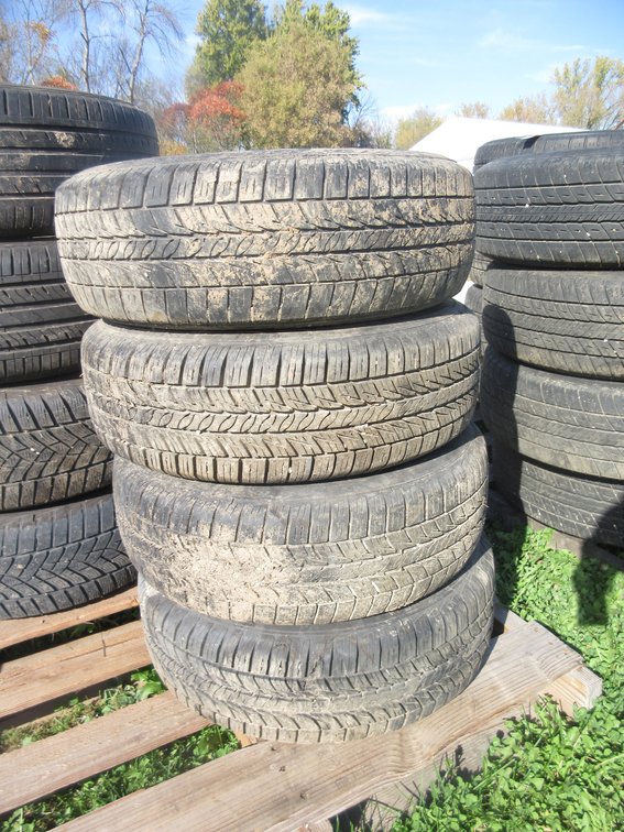 (4) General Altimax tire on (5) hole rim