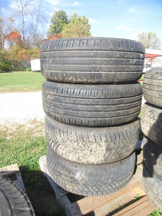 Solarus Star Fire tire on (5) hole rim