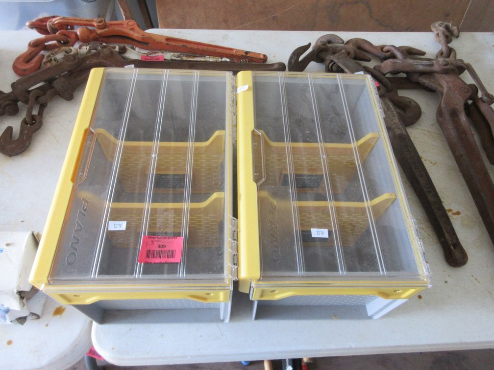 Plano #3700 plastic storage case