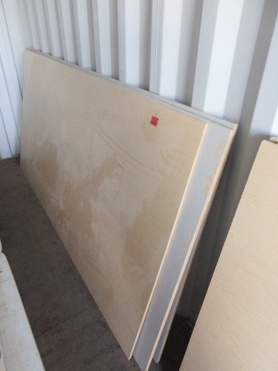 (4) 4' x 8' wood sheets